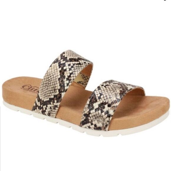 CLIFFS by WHITE MOUNTAIN snake skin sandals - Picture 1 of 6